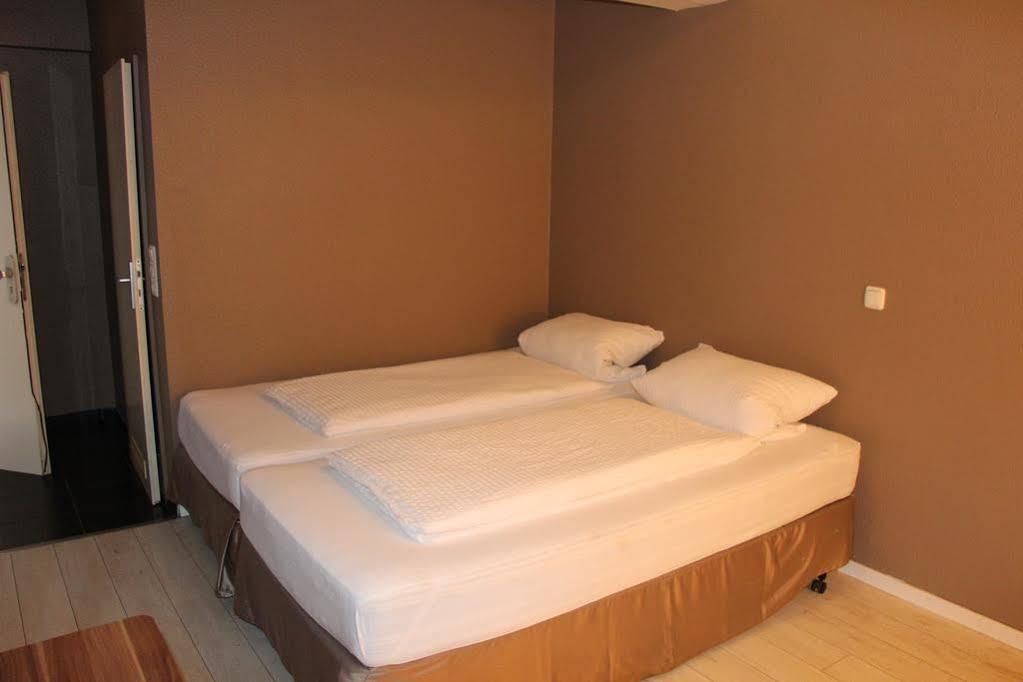Ambiente By Next Inn Hamburg Bagian luar foto
